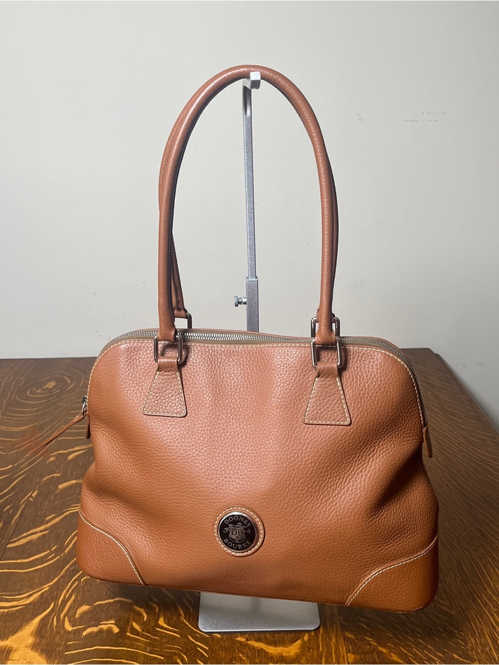 Dooney & Bourke Brown Pebbled Leather Dome Satchel Shoulder Bag NWOT.